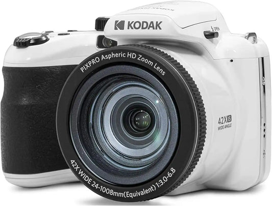 Kodak PIXPRO Astro Zoom AZ425 20MP Digital Camera (White) Bundle