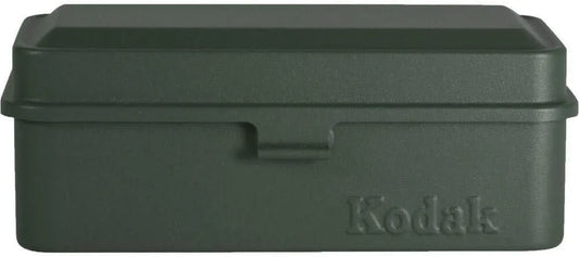 KODAK 120/135 Film Case - for 8 Rolls of 120 Films / 10 Rolls of 35mm Films - Retro Steel Case to Sort & Safeguard Film (Olive) (Film is not Included)