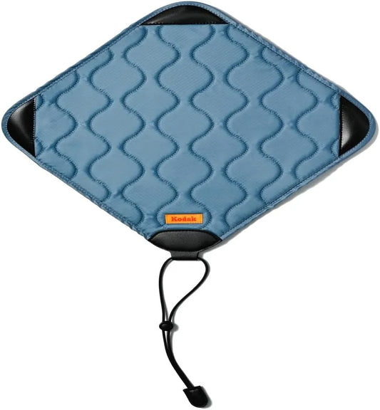 KODAK Camera Wrap Size M 31x31cm - Water-Resistant, Anti-Scratching and Dust-Free Protective Cloth for Mirrorless Camera, Compact Camera, Prime Lens (Steel Blue) [ONE item]